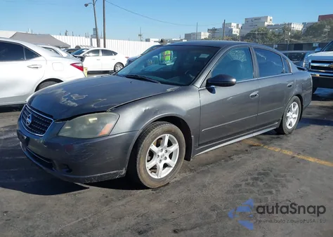 2006 Nissan Altima 2.5 S from USA, damaged, VIN 1N4AL11D96N338422